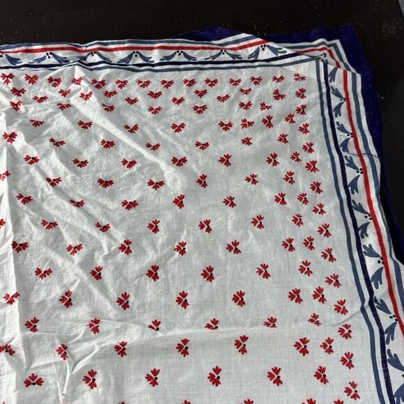 Womens Scarf 31x31 Square Red White & Blue Floral - Picture 3 of 10